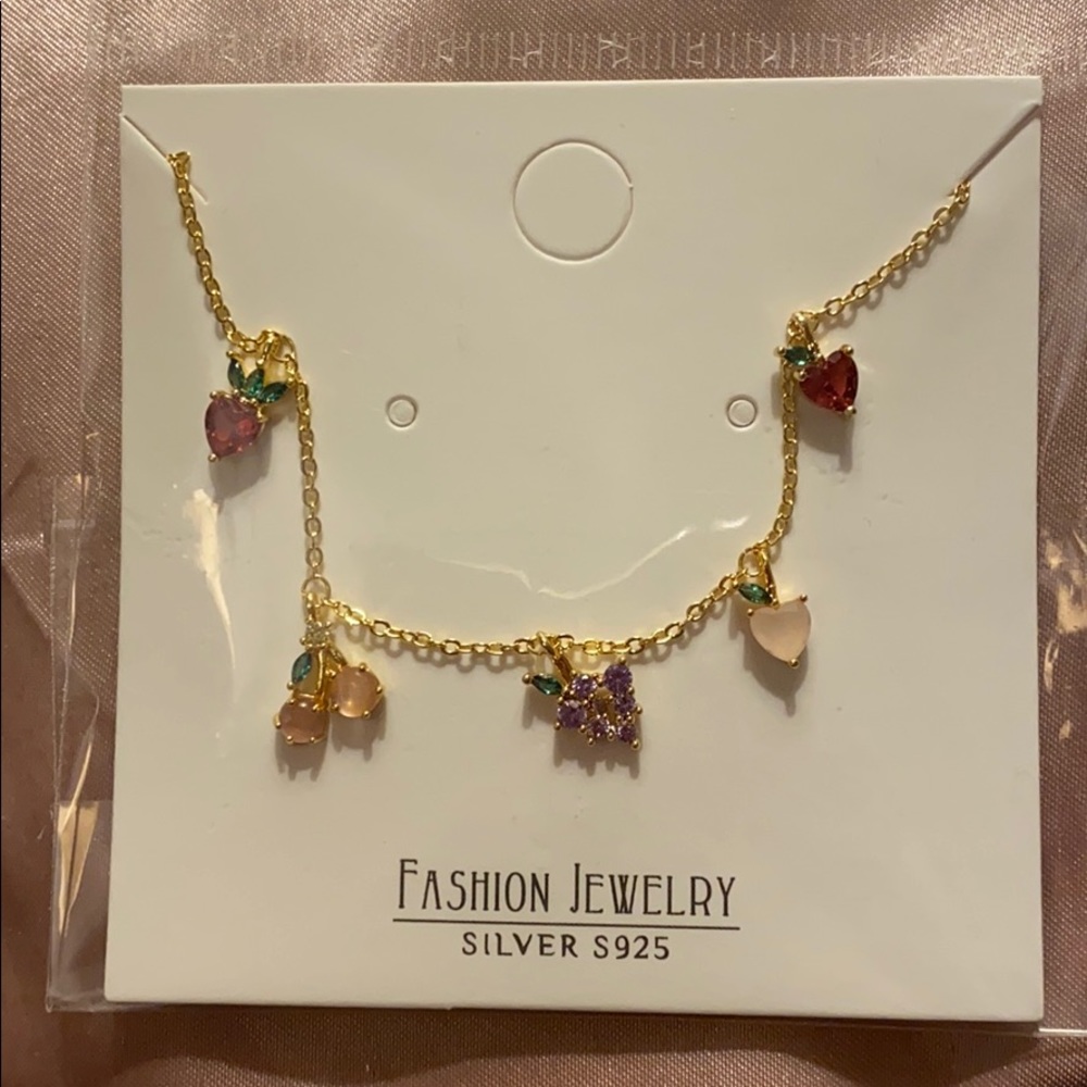 Dainty necklace (fruit charms)